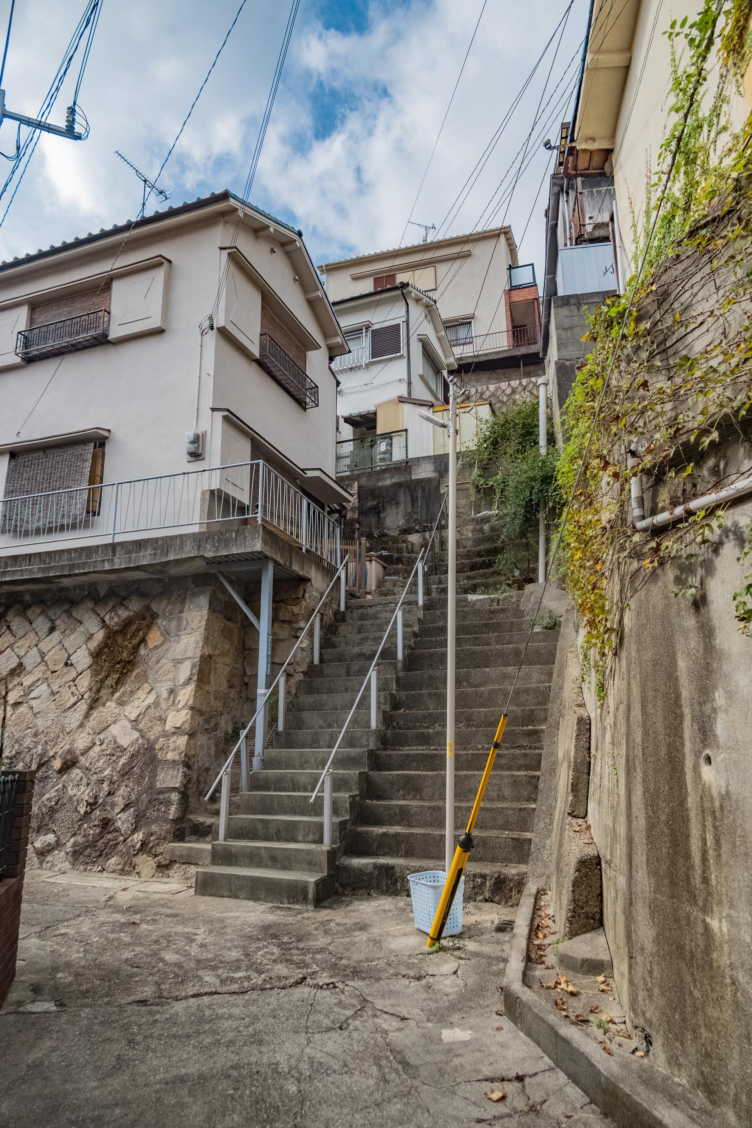 兵庫】階段まみれの神戸市長田区堀切町を散策！│一人旅研究会