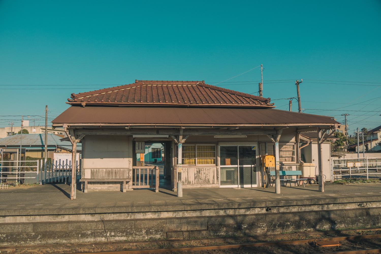 【千葉】木造駅舎の落ち着いた駅、小湊鐡道馬立駅を散策！│一人旅研究会