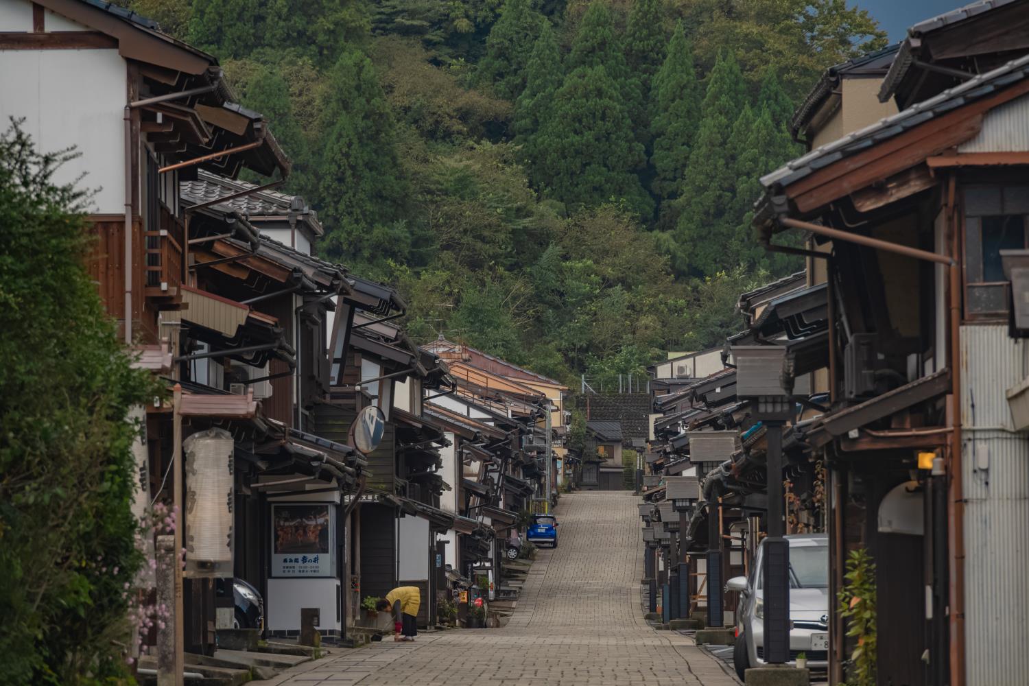 富山】日本感じる美しい町並み、八尾町の諏訪町を散策！│一人旅研究会