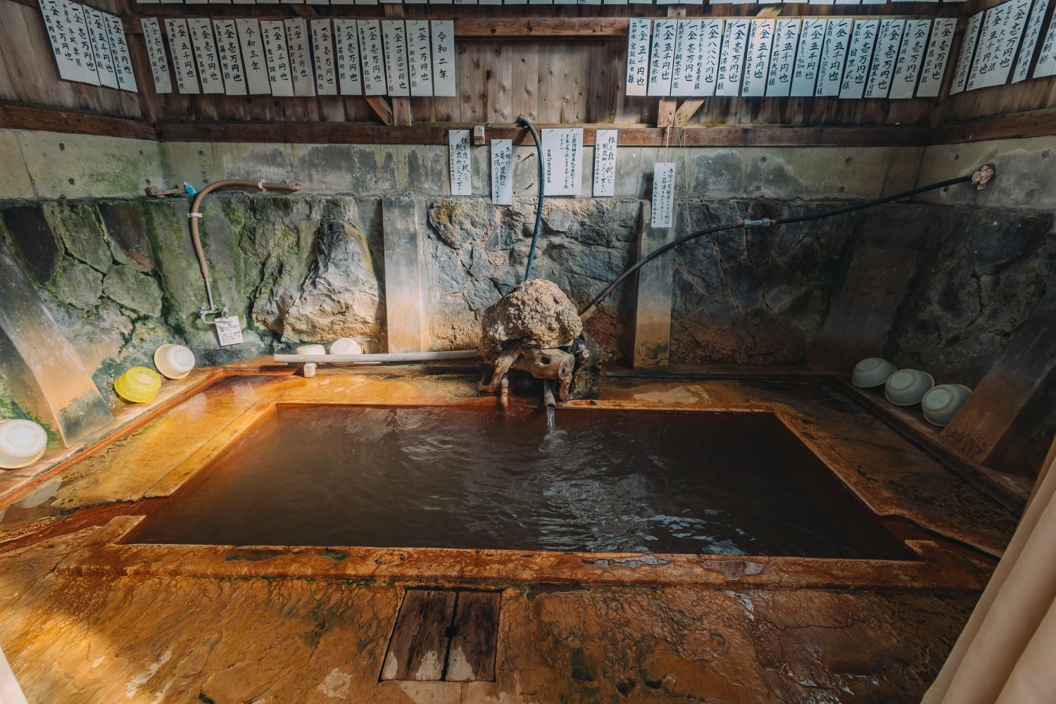 福島】これぞ鄙び温泉！八町温泉亀の湯共同浴場に入浴！│一人旅研究会