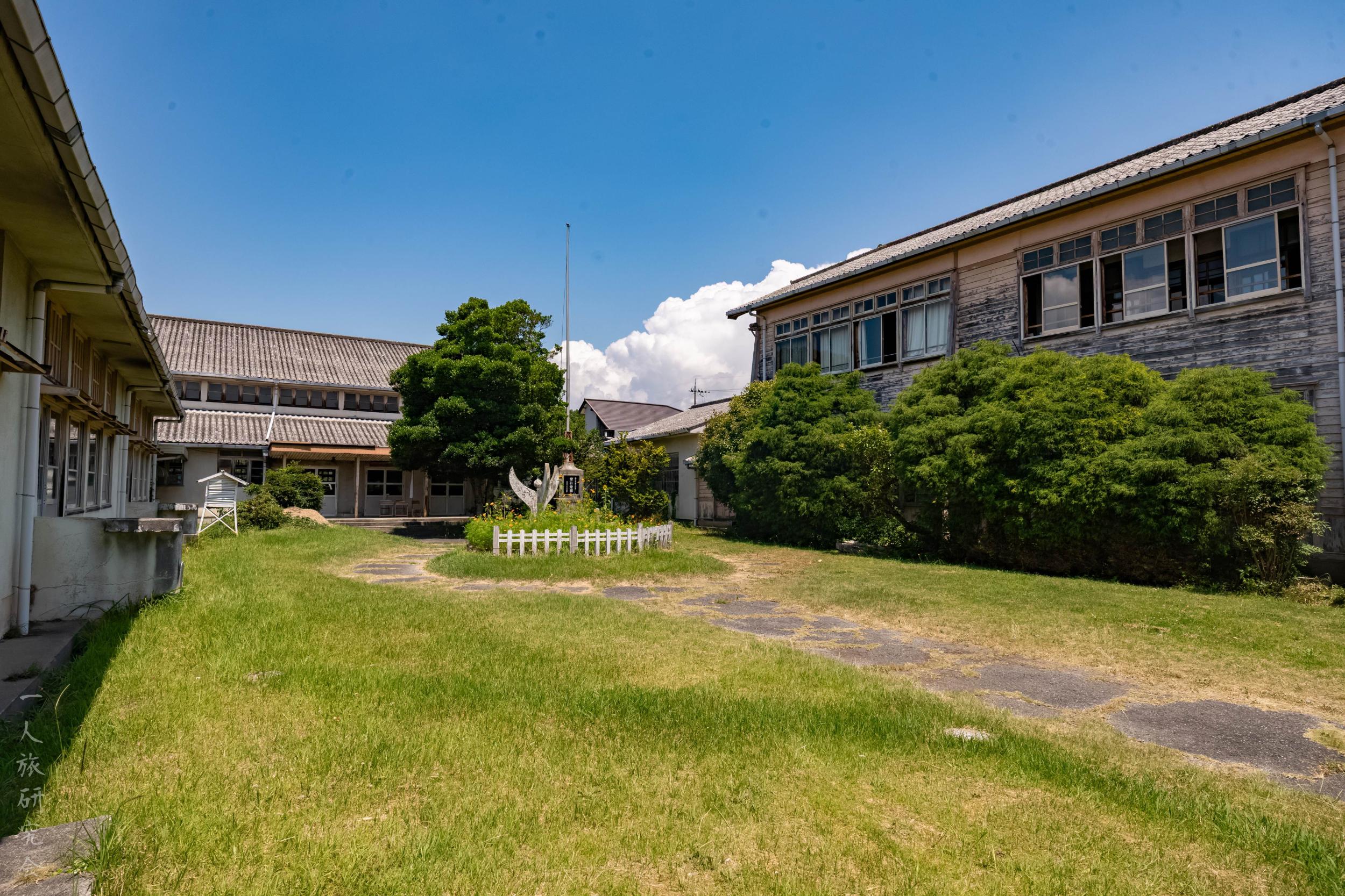 滋賀】よだれじゅるじゅる木造校舎、旧鎌掛小学校を散策！│一人旅研究会