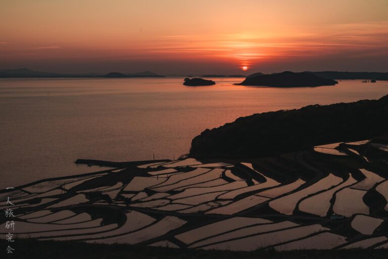 長崎】水田リフレクション！土谷棚田、夕暮れの絶景と星空を堪能